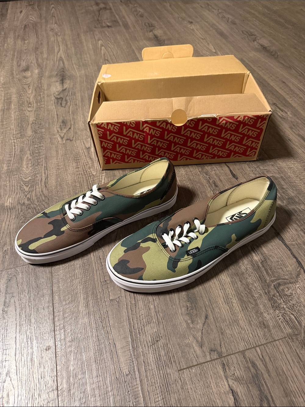 Vans Boxed Authentic Men's Sneakers - Red/Tan
